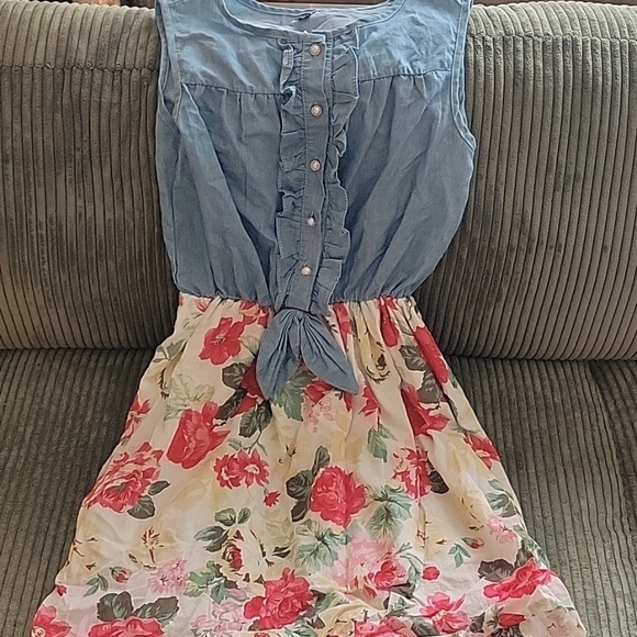 Floral Pearl Snap Button Dress - Picture 2 of 4